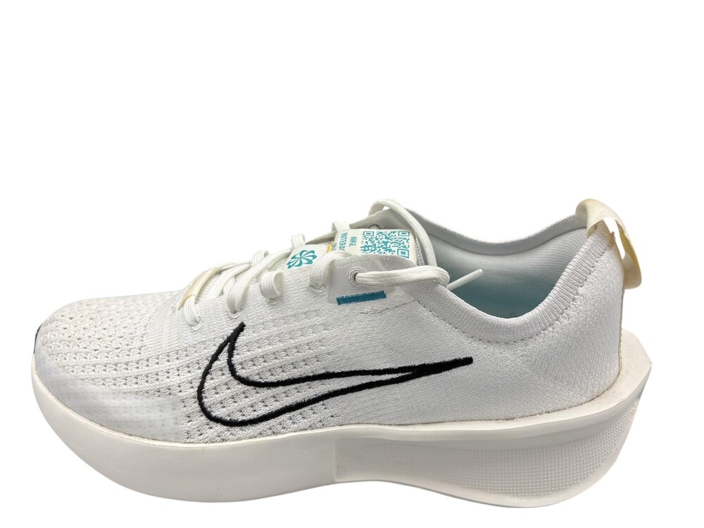 Nike Interact Run Shoes Womens Size 9.5 White Mesh Running Sneakers FD2292-101